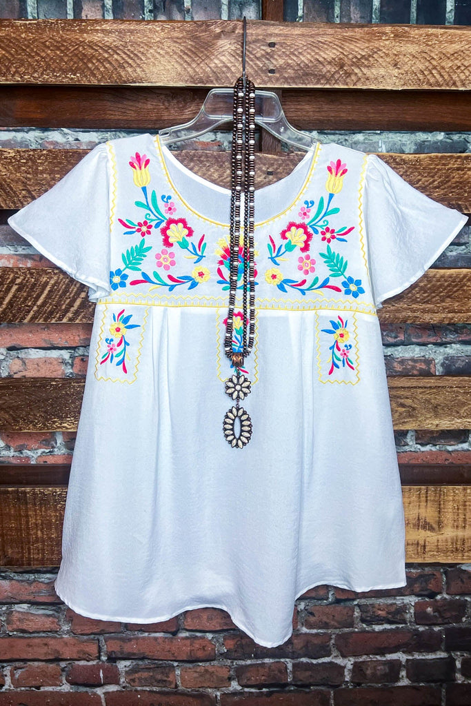 14-20 SIZE - DELICATE GARDENS IVORY EMBROIDERED TOP---------SALE