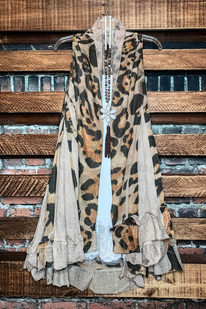 LIVING WILD GYPSY-BOHO OVERSIZED VEST IN LEOPARD