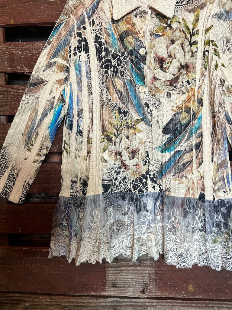 WONDER PARADISE LACE JACKET IN FLORAL & FEATHER PRINT
