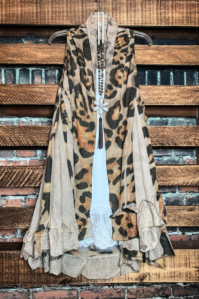 LIVING WILD GYPSY-BOHO OVERSIZED VEST IN LEOPARD