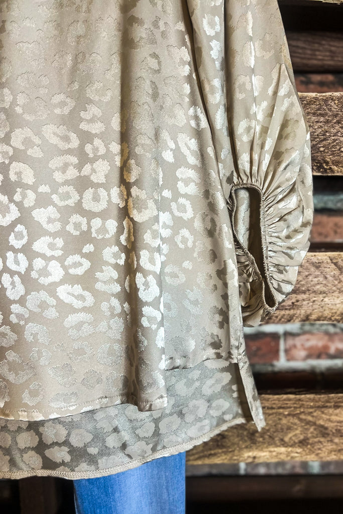 TIMELESS GLAMOUR SATIN BLOUSE IN CHAMPAGNE ------- SALE