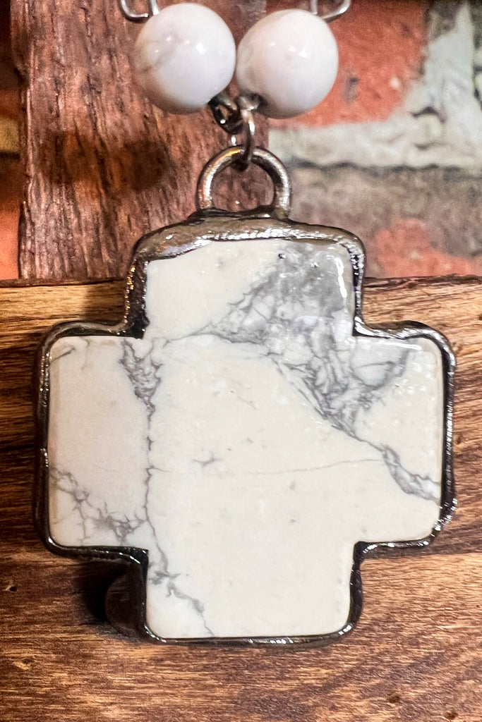 LUCKIEST BLESSED CHARM CROSS WHITE NATURAL STONE