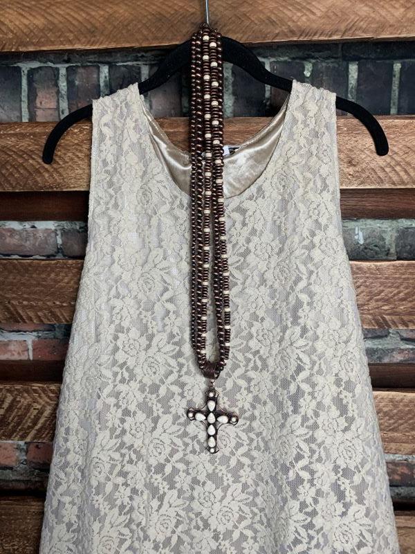 LACE DRESS IN TAUPE