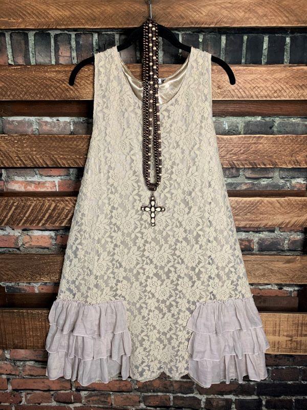 LACE DRESS IN TAUPE