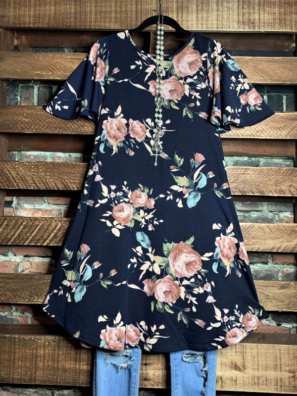 16-20 NAVY GARDEN TUNIC FLORAL PRINT---------SALE