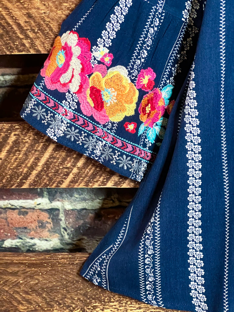 16-18 - SIZE - LOVE'S HIGHT HOPE NAVY EMBROIDERED TOP----------SALE