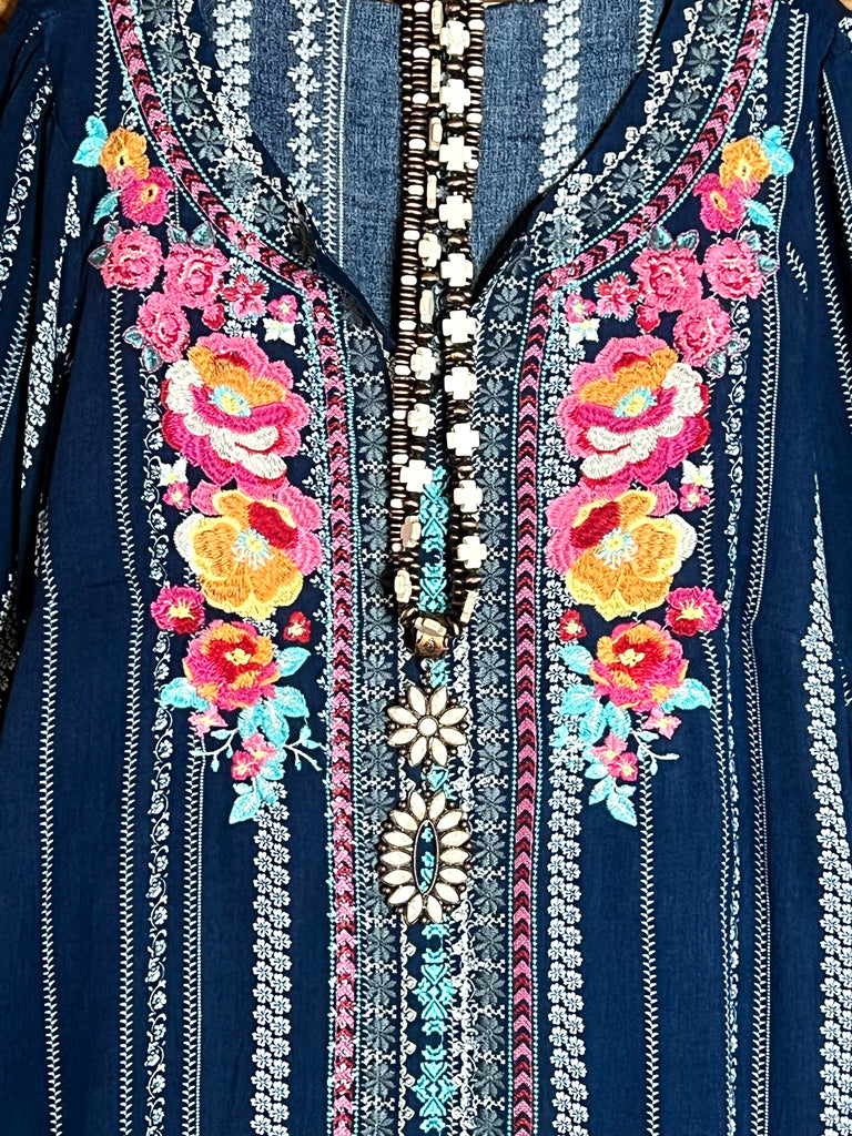 16-18 - SIZE - LOVE'S HIGHT HOPE NAVY EMBROIDERED TOP----------SALE