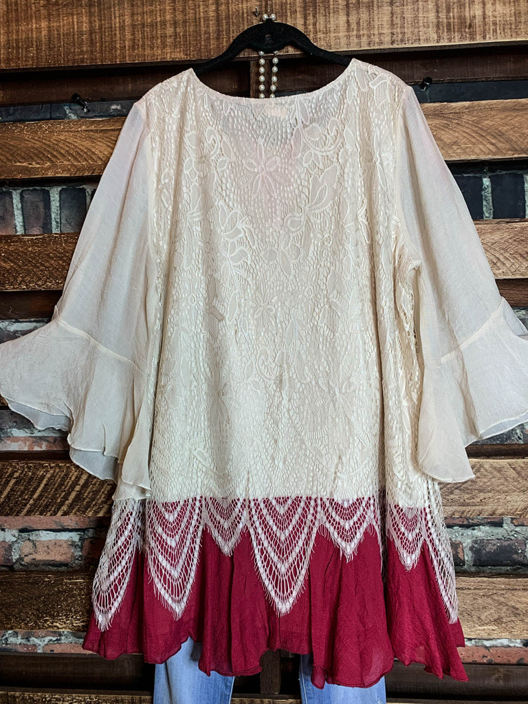 ABSOLUTELY UNFORGETTABLE FAB LACE TUNIC IN BEIGE & CRIMSON