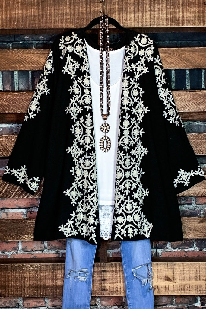 Love In Bloom Embroidered Kimono in Black