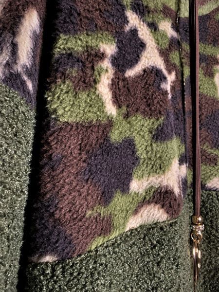 COZY SHERPA POCKETED CAMO SWEATER IN OLIVE------------------sale