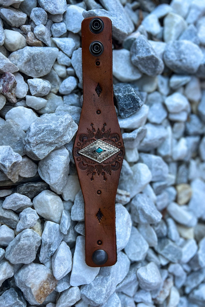 BOHO CUFF BRACELET IN BROWN LEATHER