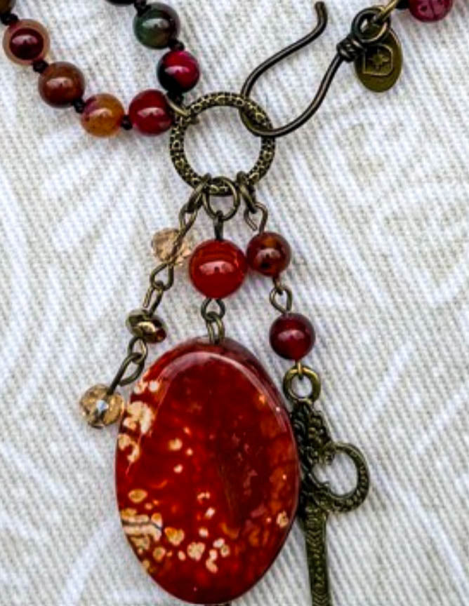 ESSENCE Of LOVE NATURAL STONES IN FIRE AGATE
