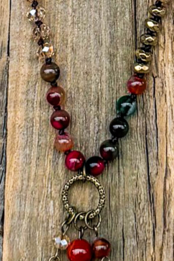 ESSENCE Of LOVE NATURAL STONES IN FIRE AGATE