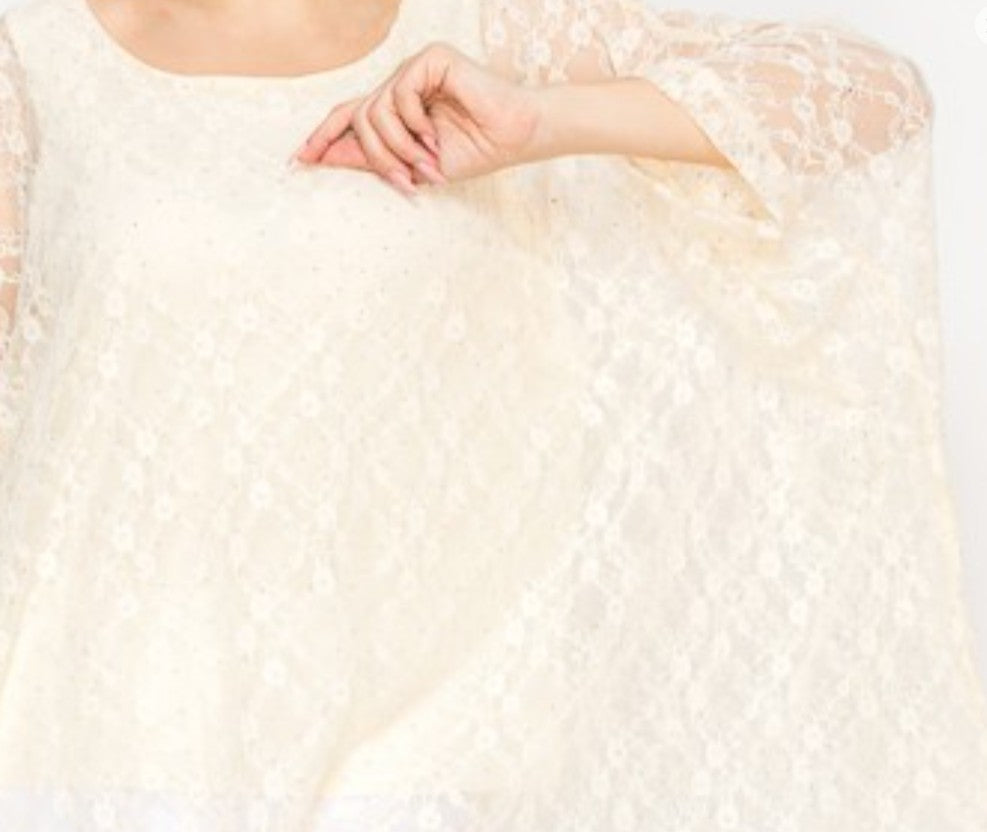 ANY EVENT STUNNING BEIGE LACE TUNIC