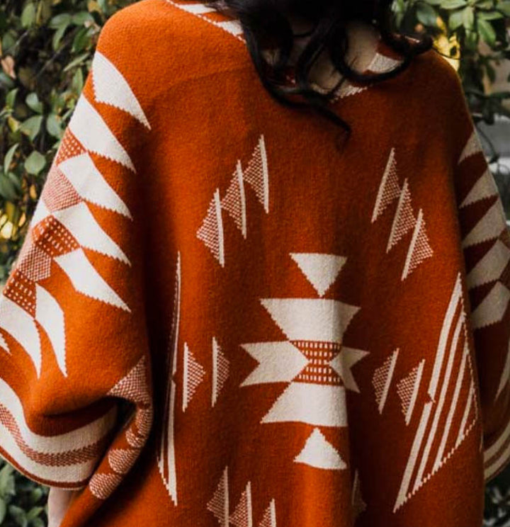 THE BRIGHTER SIDE BOHO RUANA CARDIGAN IN RUST