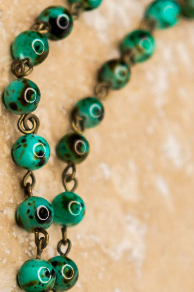 A FAIRYTALE NECKLACE TURQUOISE STONE BEADS
