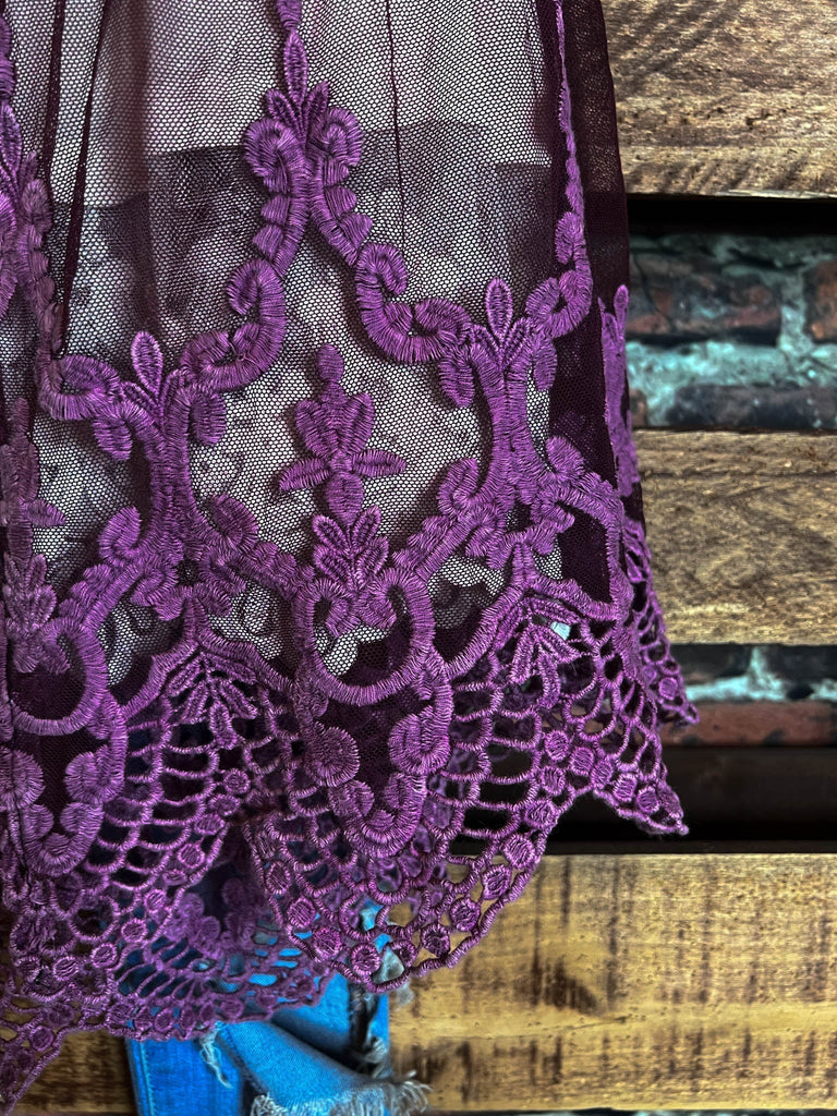 FOREVER KIND OF LOVE PLUM LACE VEST