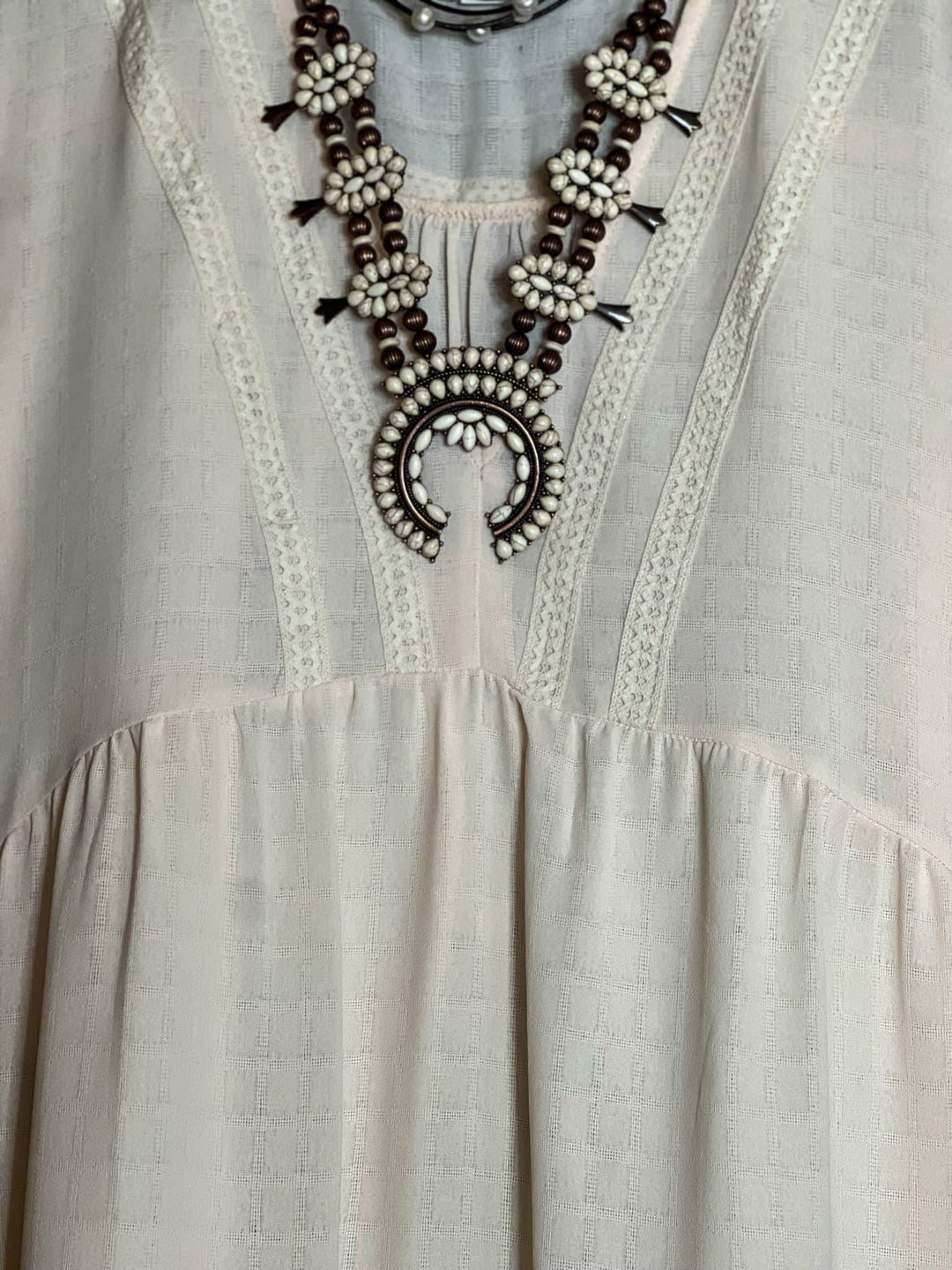 16-18 SIZE - BEIGE LACE TRIM DRESS TUNIC----------SALE