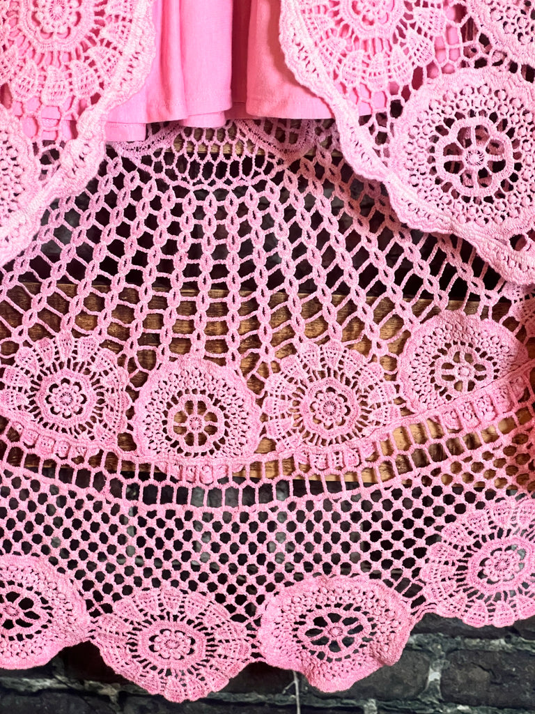 MADE TO PERFECTION CROCHET CARDIGAN IN NATURAL & PINK TONES