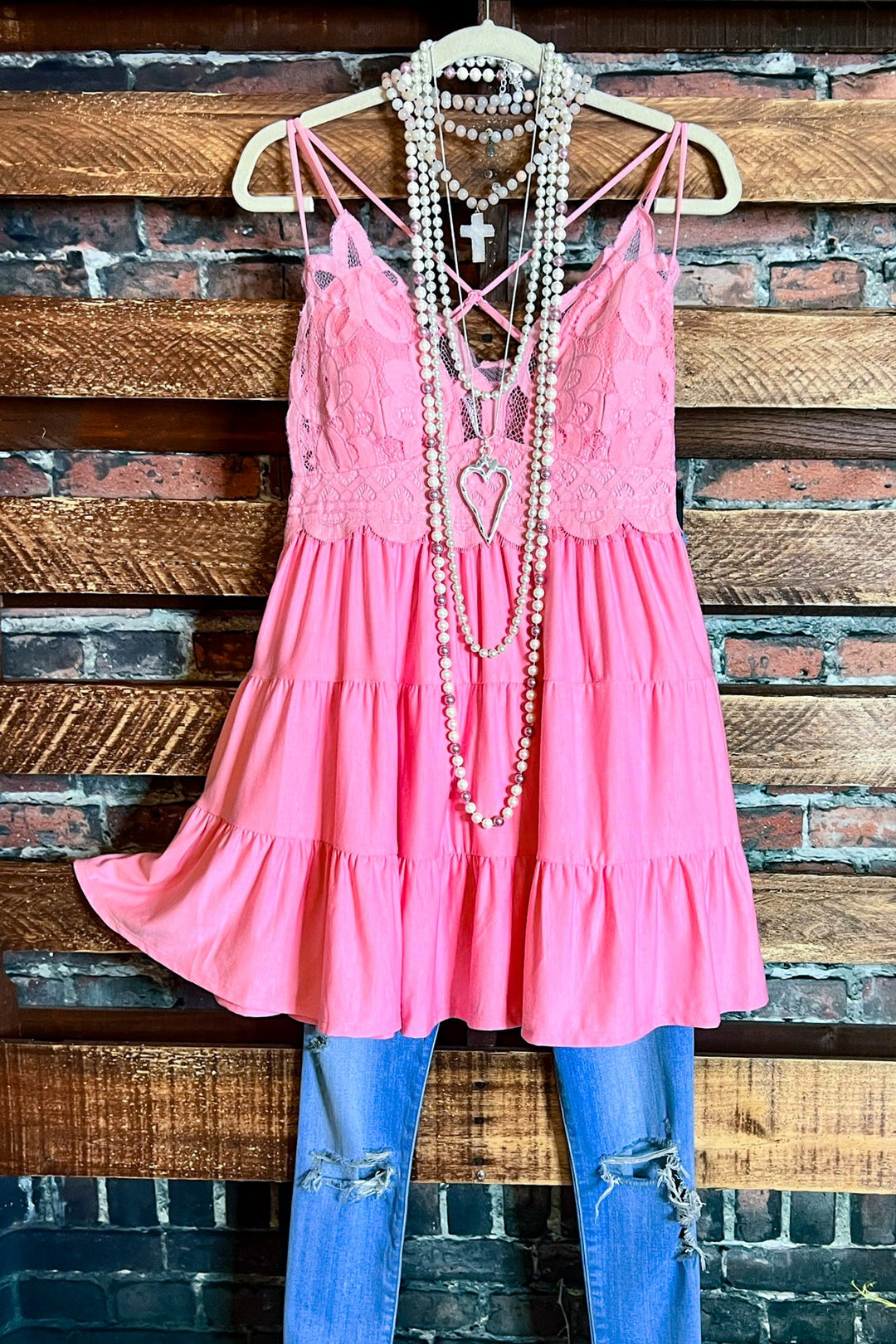 LACE BRALETTE TIERED CAMI TOP IN LIGHT PINK-----SALE