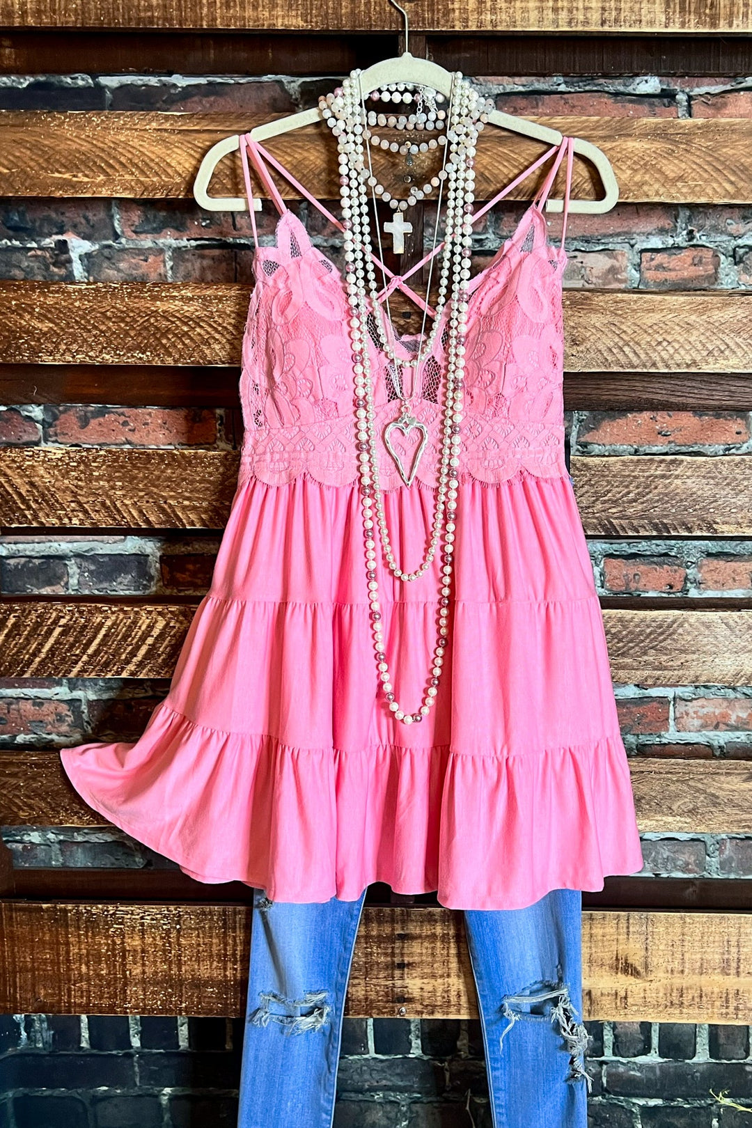 LACE BRALETTE TIERED CAMI TOP IN LIGHT PINK-----SALE