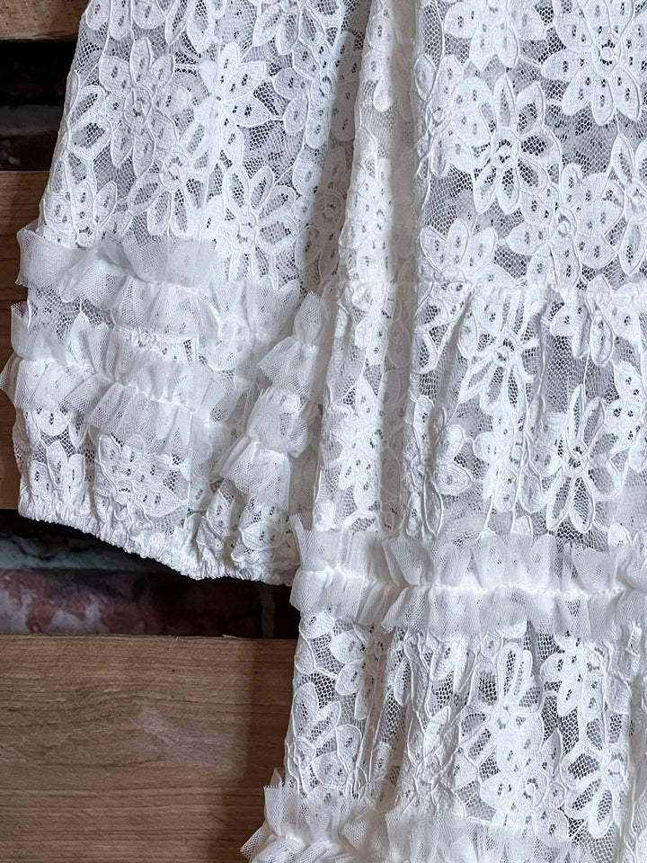 Young At Heart Timeless Pretty Lace 2Pcs Set 3Q Sleeve in White