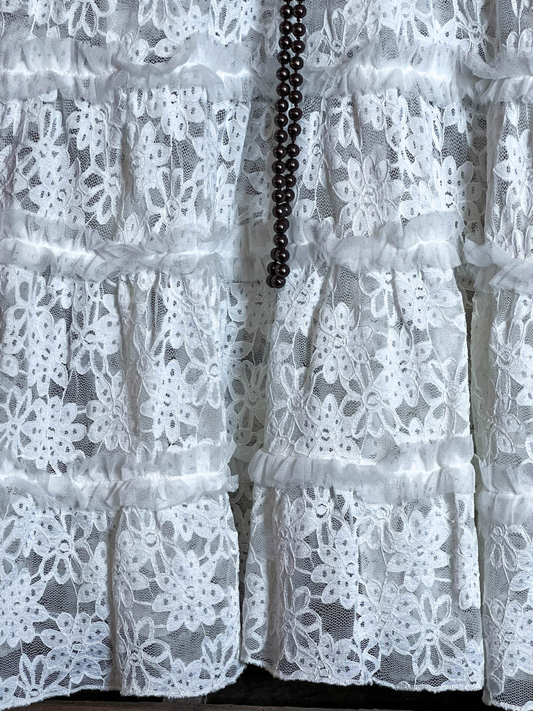 Let It Be Lovely Lace 2Pcs Set 3Q Sleeve in White