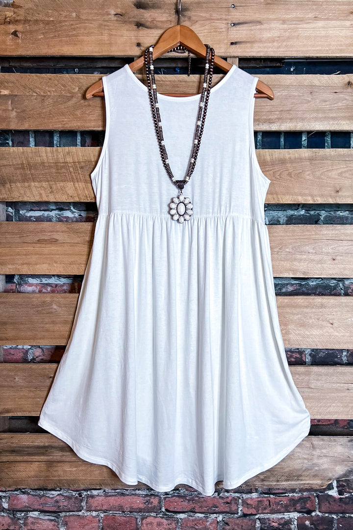 WEEKEND GETAWAY CASUAL DRESS IN IVORY