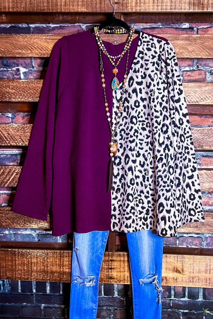 PLUS SIZE COMFORTABLE CHARM PLUM & LEOPARD PRINT TUNIC----------SALE