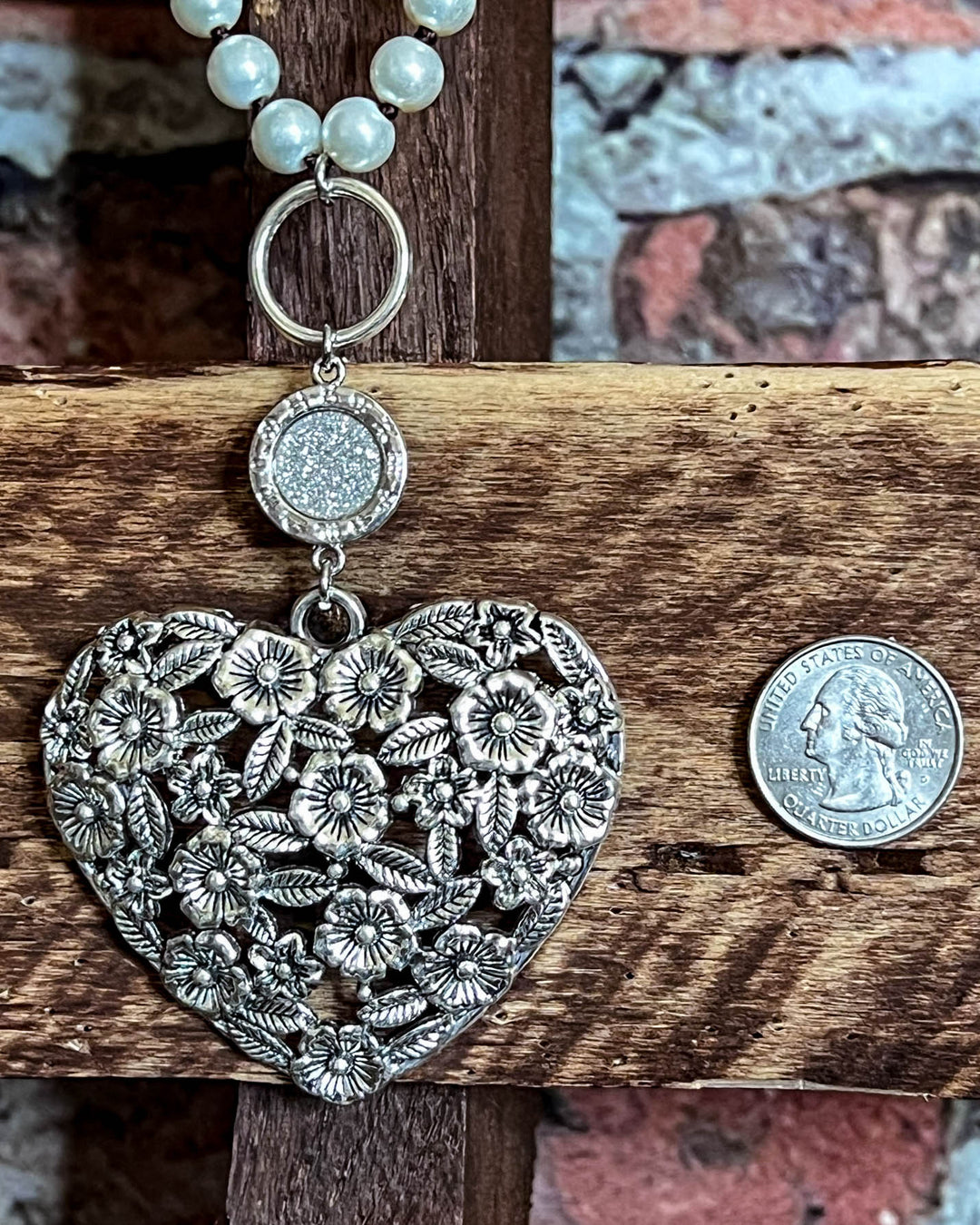 Heart of Roses Pearl Necklace