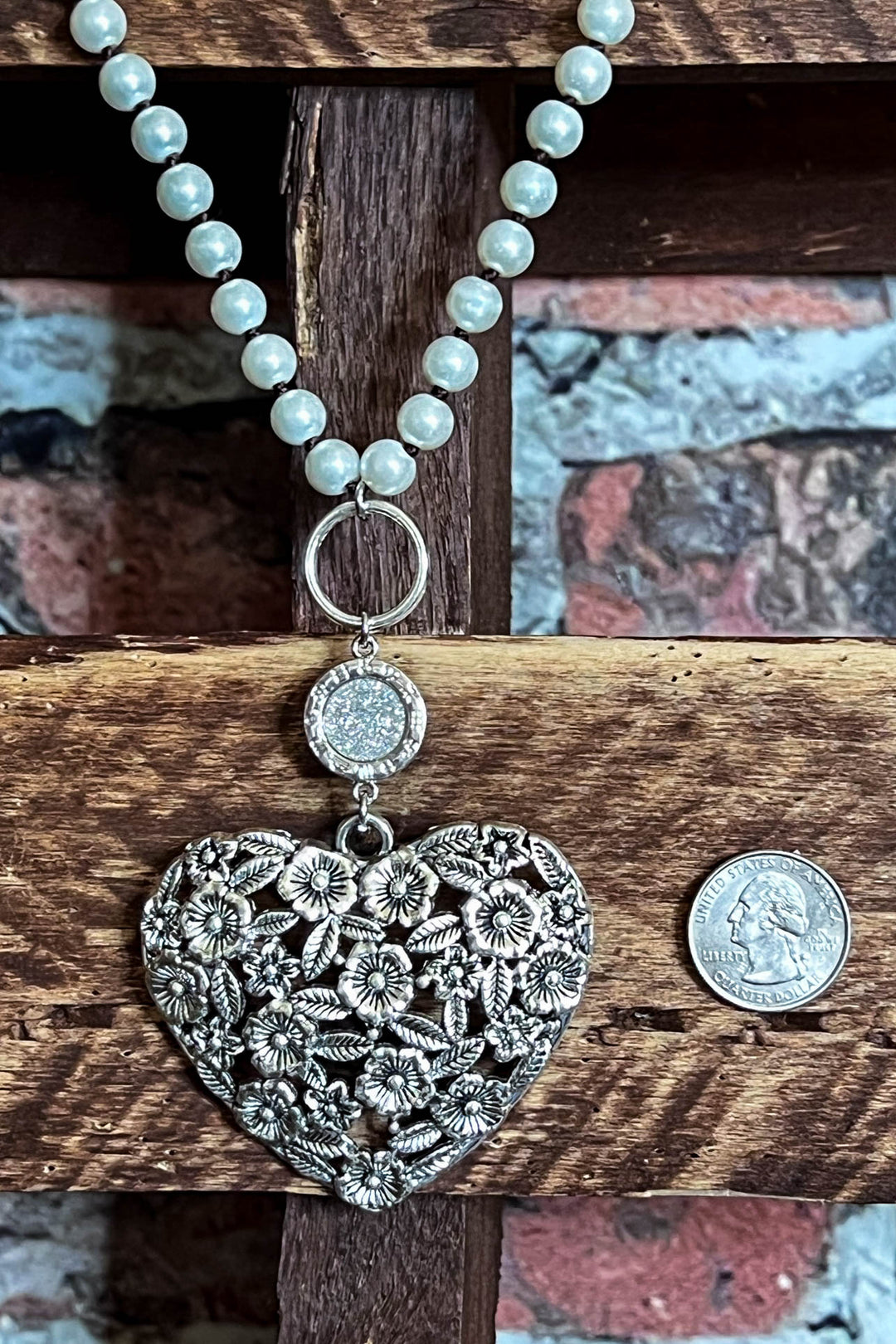 Heart of Roses Pearl Necklace