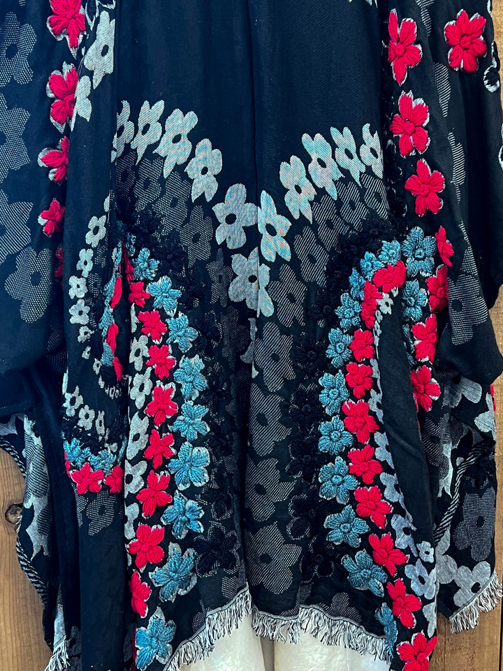 Red River 100% Wool Kimono Ruana - Natural Fabric
