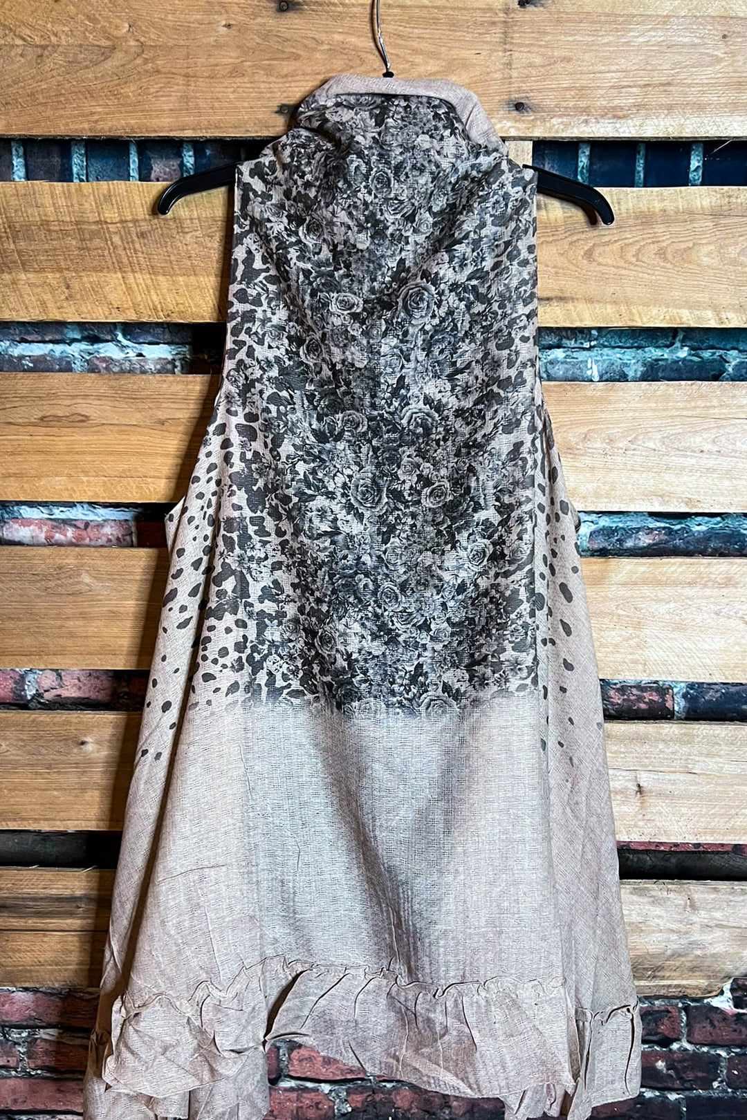 CHARM YOUR WAY SHABBY VEST LEOPARD AND LEOPARD PRINT