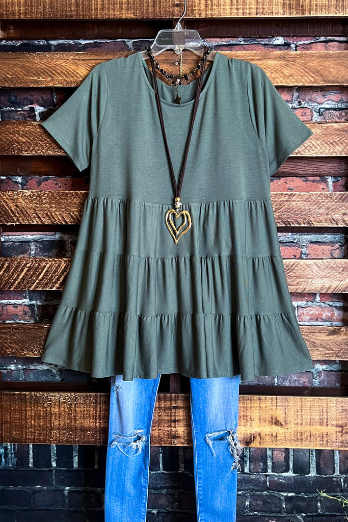 UPTOWN GRACEFUL OLIVE TOP
