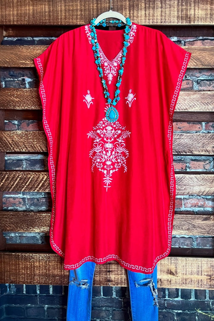 FEEL FREE EMBROIDERED TUNIC IN RED