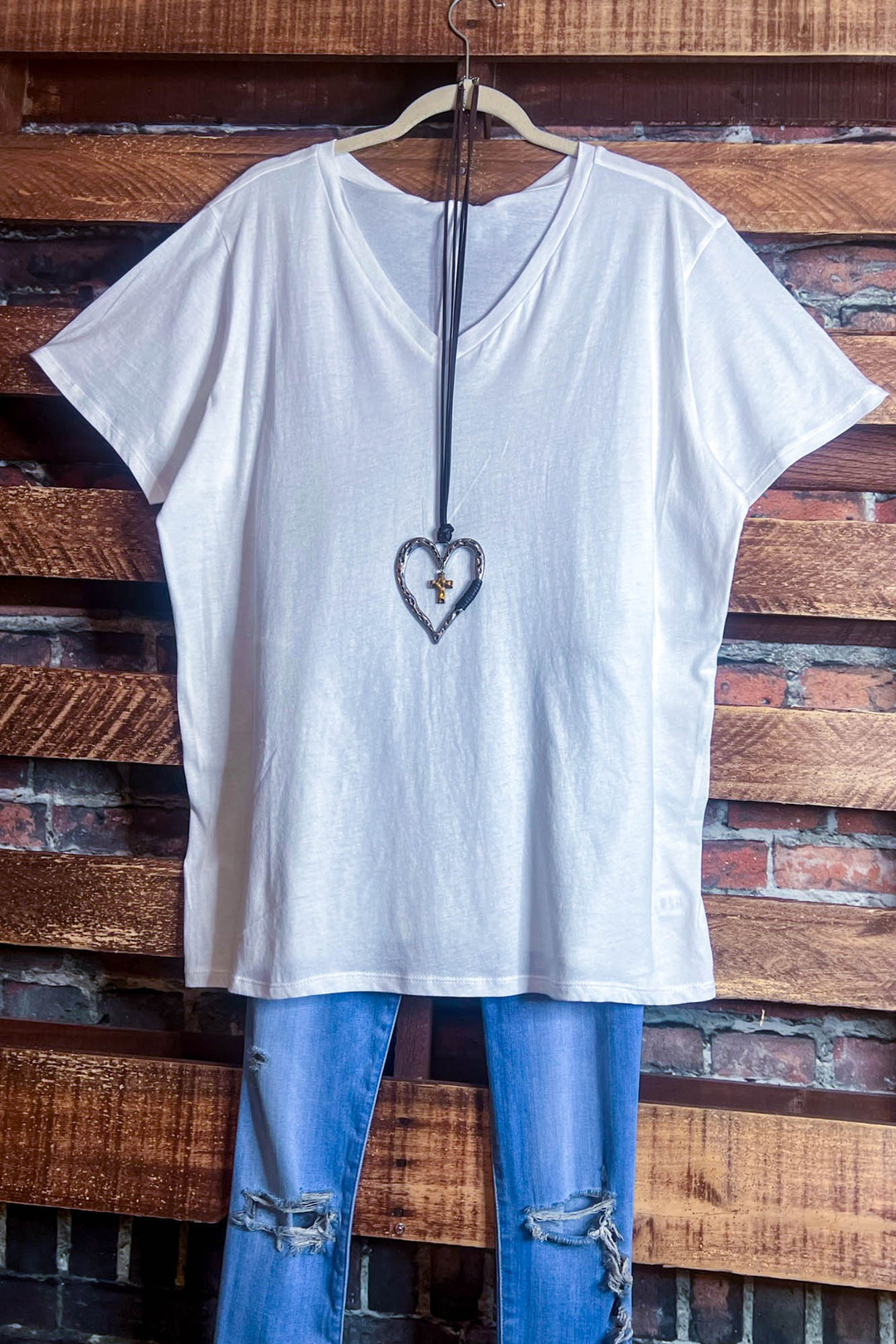 EVERYDAY BASIC 100% COTTON WHITE T-SHIRT