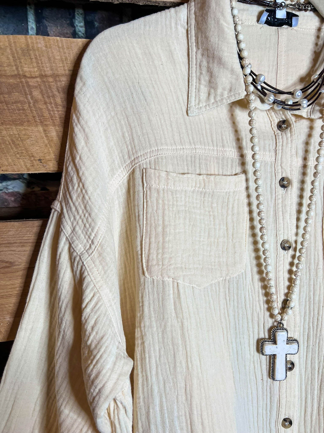 LIVE IN HARMONY 100% COTTON SHABBY SHIRT IN NATURAL BEIGE