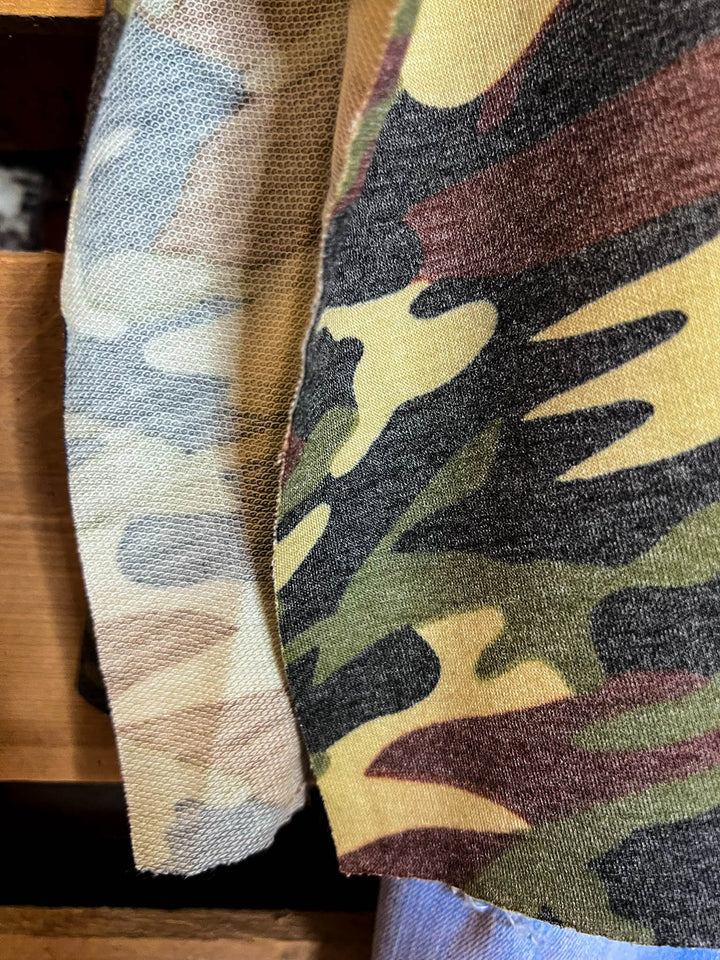 CHASING STARS CAMO TUNIC IN CAMO GREEN