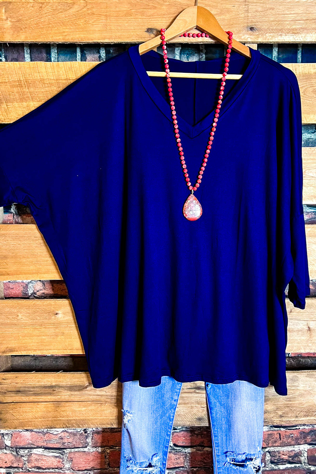SIMPLE IS BETTER CASUAL T-SHIRT TUNIC IN NAVY BLUE