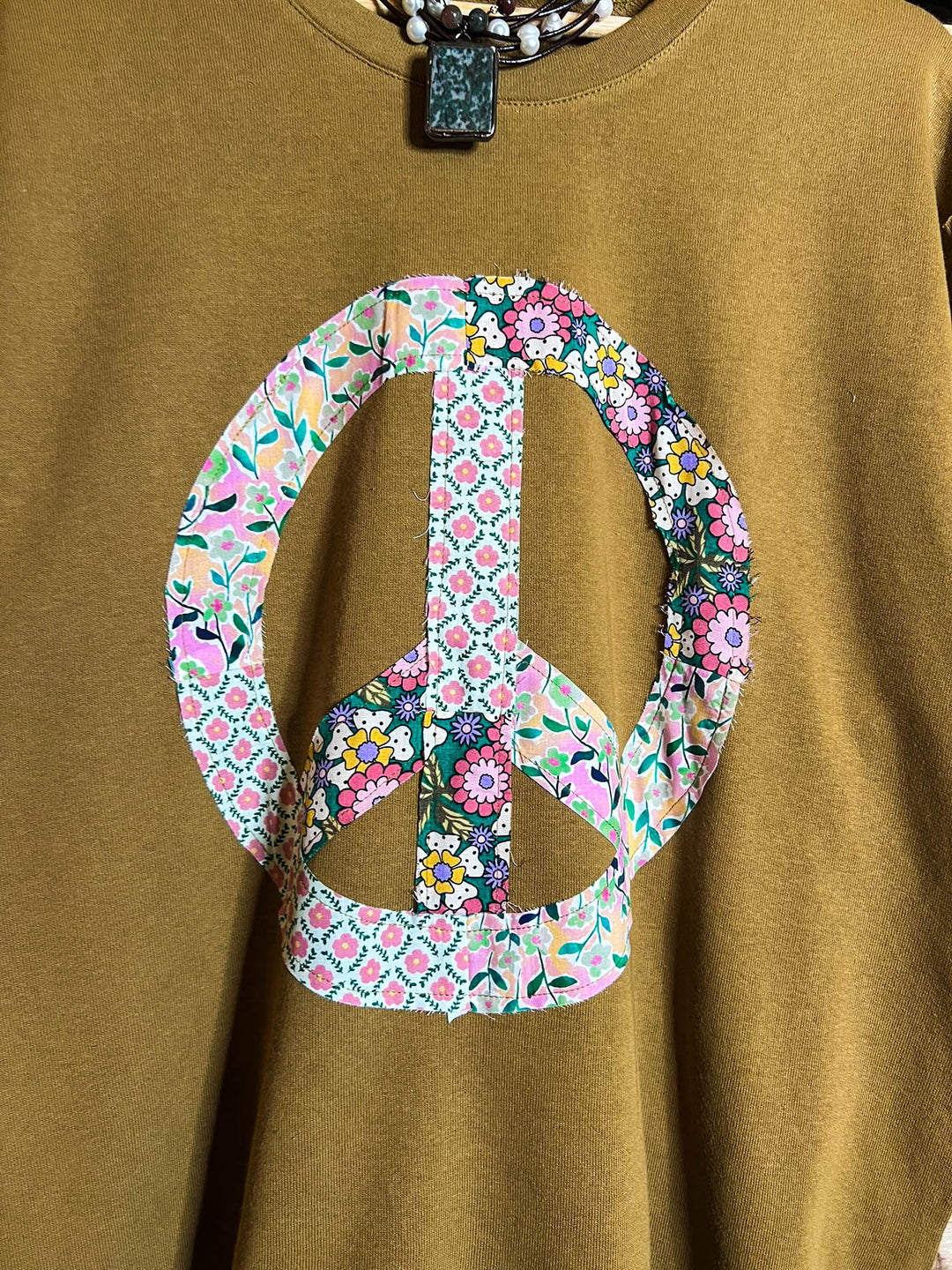 BOHO PEACE & LOVE 100% COTTON SWEATSHIRT IN CAMEL