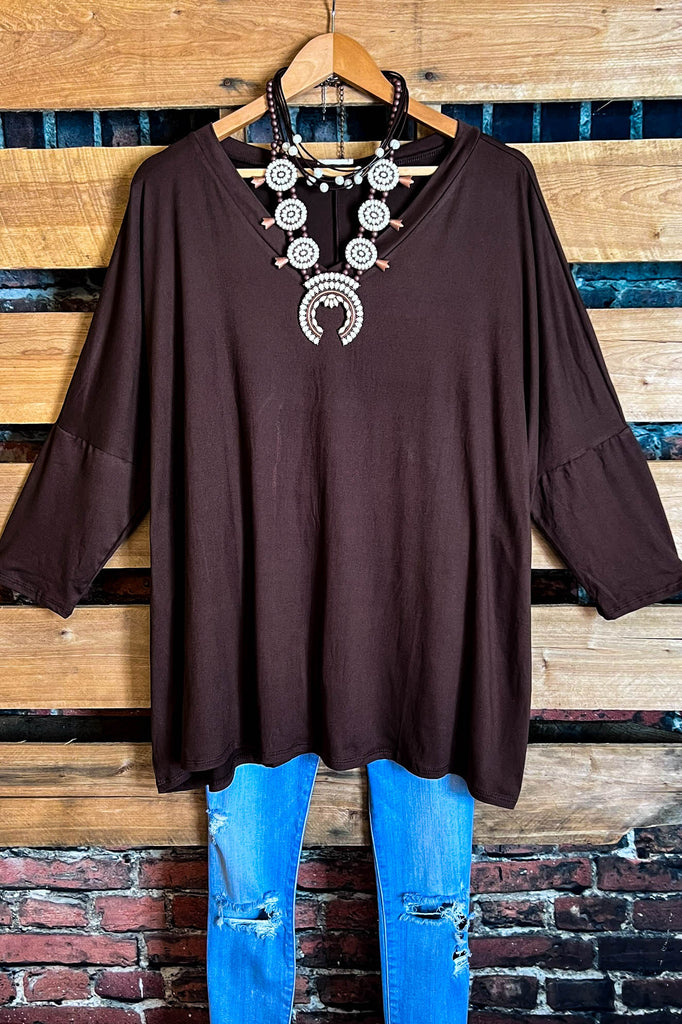 SIMPLE IS BETTER CASUAL T-SHIRT TUNIC IN BROWN