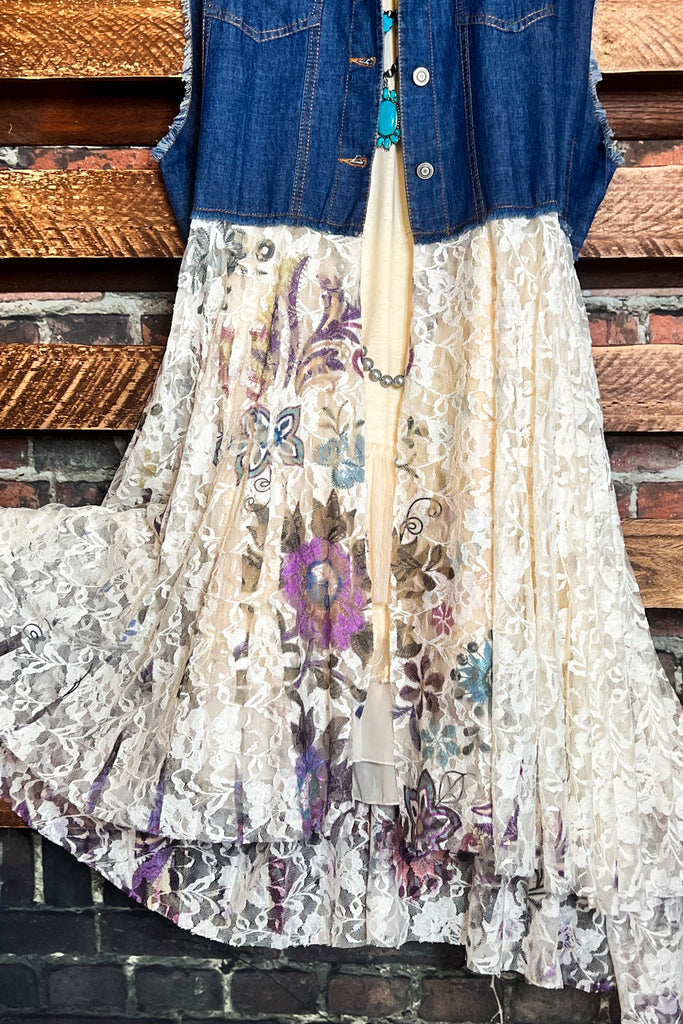 BEAUTIFUL ASPIRATION DENIM & FLORAL LACE VEST