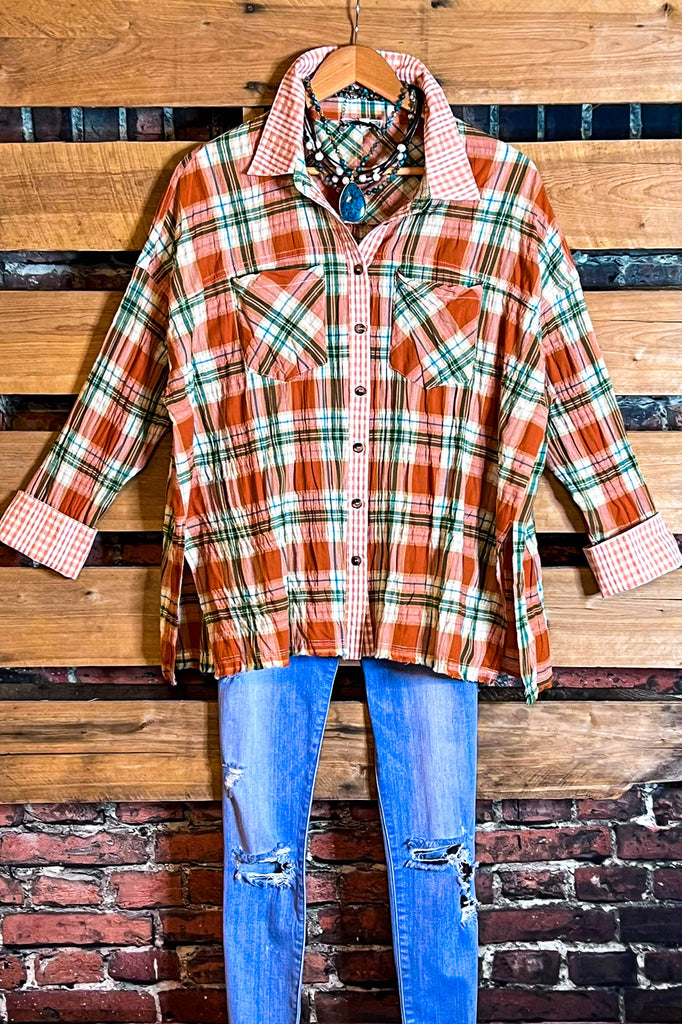 COUNTRY EASY LOOK PLAID SHIRT IN RUST & MULTI-COLOR