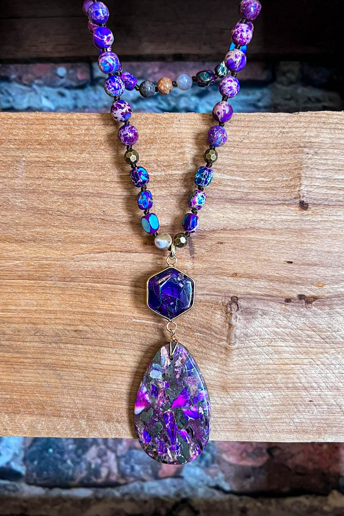 VIOLET FLAME POWERFUL ENERGY NECKLACE WITH NATURAL STONE