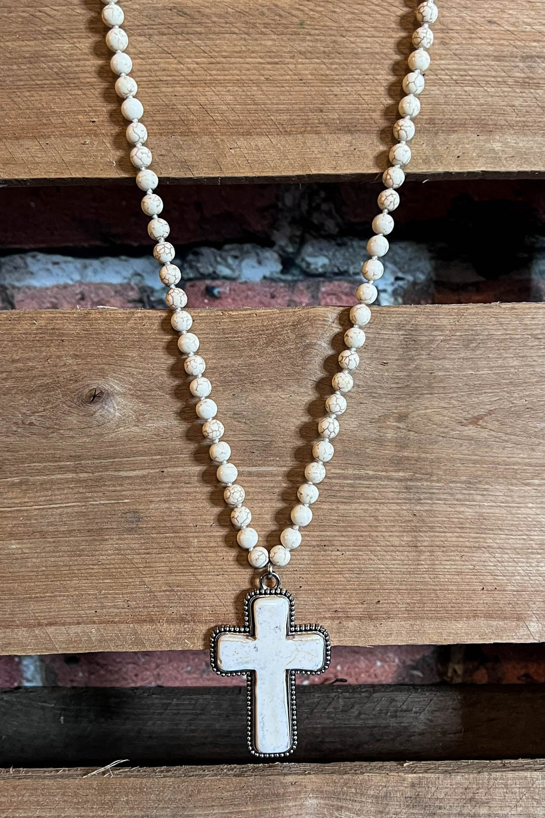 MYSTIC CROSS NECKLACE IN IVORY