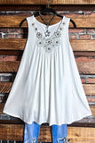 PERFECTLY DARLING SLEEVELESS TUNIC IN OFF WHITE