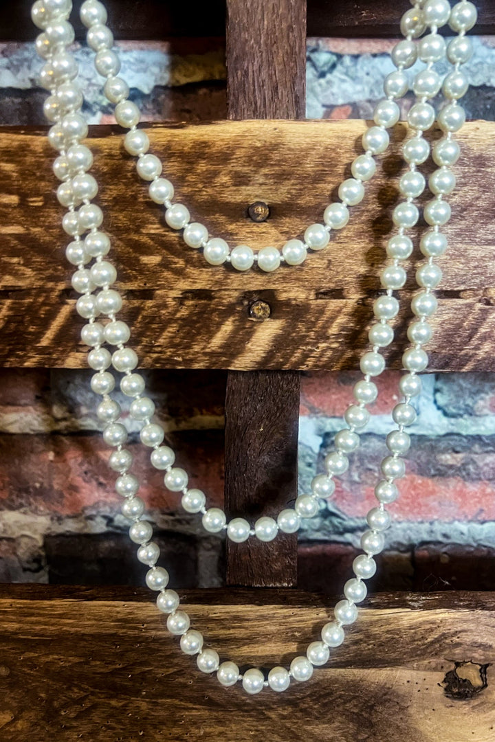 CLASSIC STYLE LONG PEARL BEAD NECKLACE IN IVORY