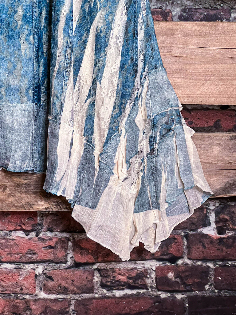 THE BEST LACE BLUE DENIM SLEEVELESS LONG TUNIC
