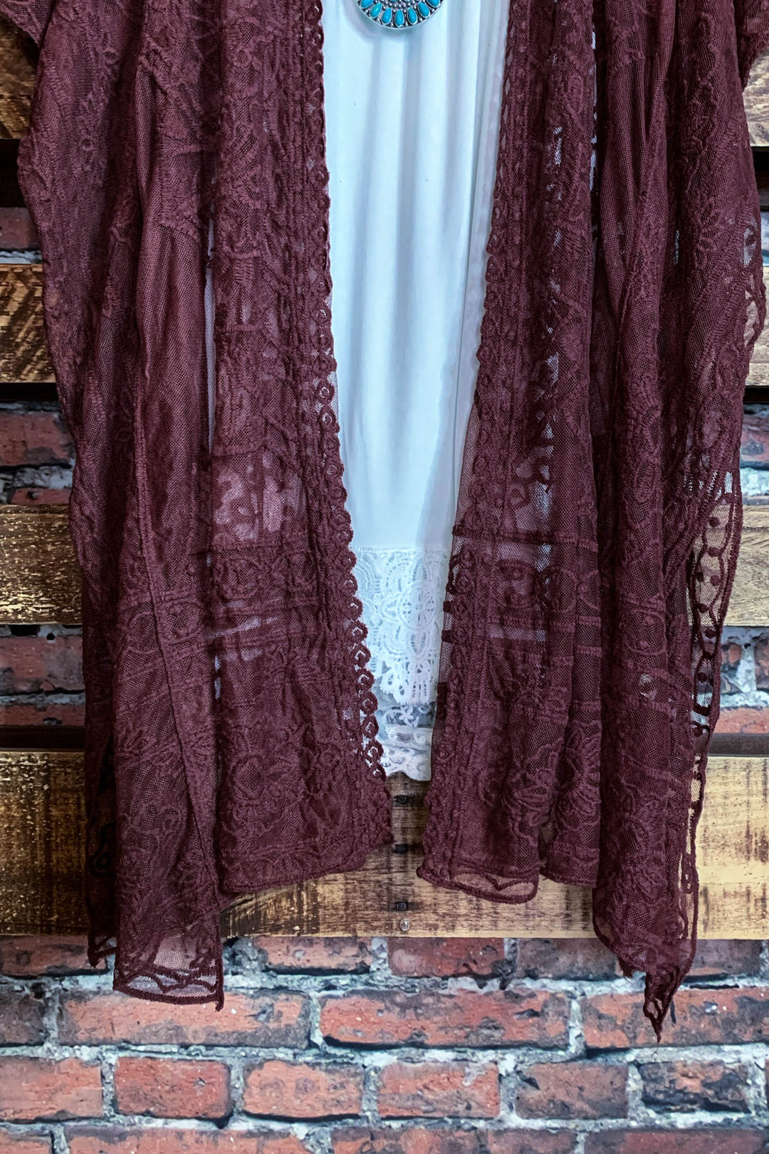 A FABULOUS HEART LACE MAROON DUSTER KIMONO