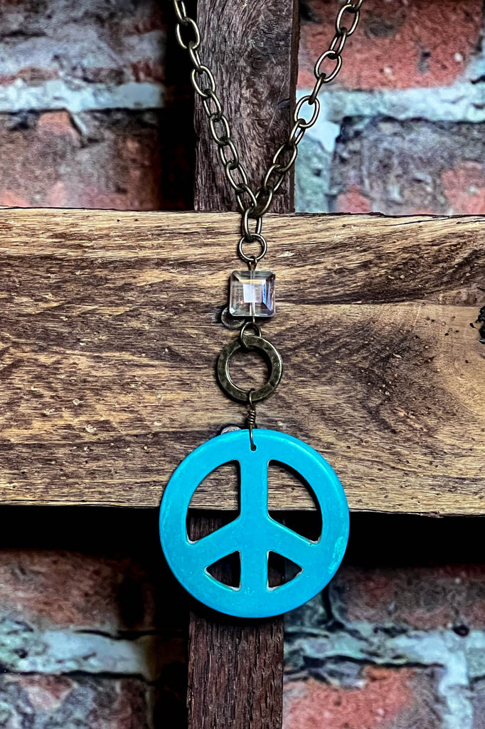 FREE SOUL PEACE CRYSTAL NECKLACE IN BLUE TURQUOISE